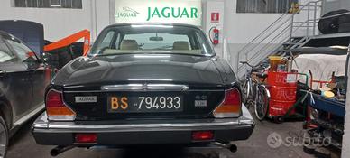 Jaguar XJ6