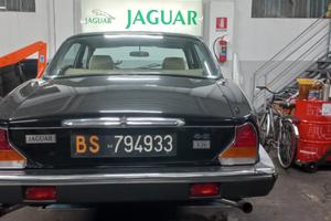 Jaguar XJ6