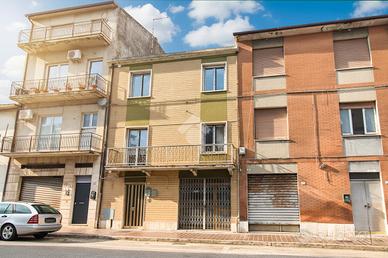 LABORATORIO A PORTO SANT'ELPIDIO