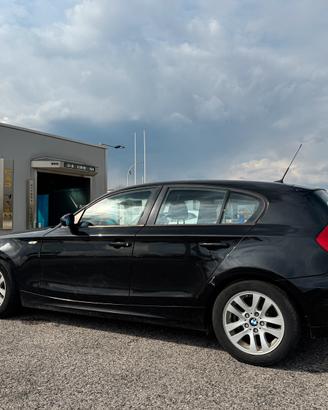 Bmw Serie 1 118d E87-143cv-Diesel-2007