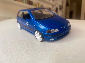 Fiat Punto GT scala 1/24 - blu - Bburago