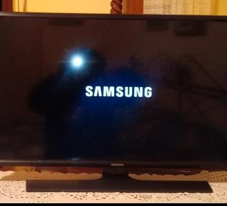 TV Samsung 26 pollici. anche mini telefonino