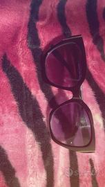 Occhiali di sole nuovi