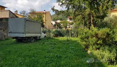 Immobile in asta di 400 m² con più di 5 locali e b