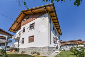 6 LOCALI A GIAVENO