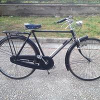 Bicicletta. Raleig uomo