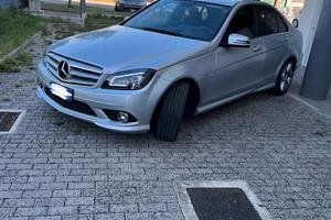 Mercedes Benz C220 CDI Avantgarde AMG W/S204