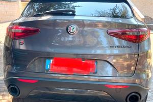 ALFA ROMEO STELVIO SPORT TECH Q4