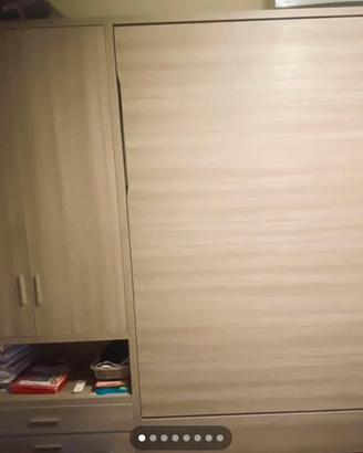 Letto matrimoniale in legno a scomparsa