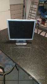 Monitor Acer 1716