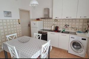 Trilocale -pontedera