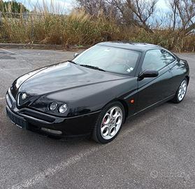 Alfa Romeo GT V