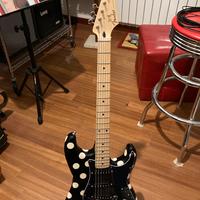 Fender stratocaster mim  buddy guy signature