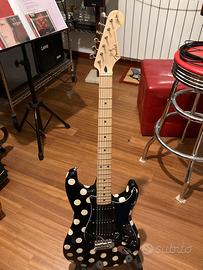 Fender stratocaster mim  buddy guy signature