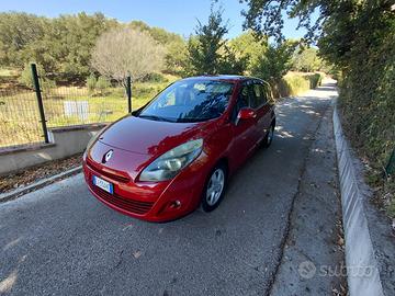 RENAULT GRAND SCENIC III 1.5 dCi 110 cv - 7 POSTI