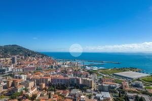 TER. RESIDENZIALE A IMPERIA