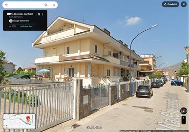 Villa capofila zona centrale di curti con esterno