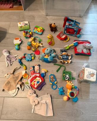 Mix giochi per bimbi piccoli