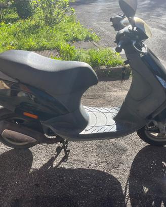 Piaggio zip