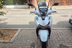 Honda sh 150i abs