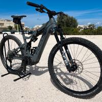 E-MTB FOCUS JAM2 7.9 (TAGLIA L)