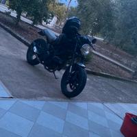 Ducati Monster 400 - 2005