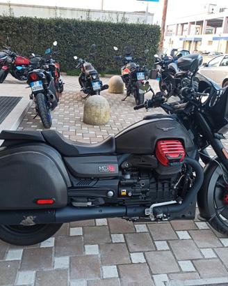 Moto Guzzi MGX-21
