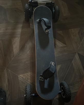 Skateboard elettrico