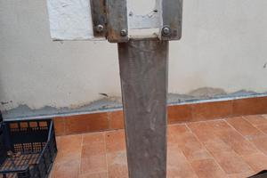 Colonnina porta timone