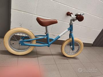 balance bike veloretti celeste