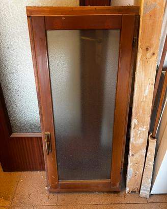 Porte infissi di legno