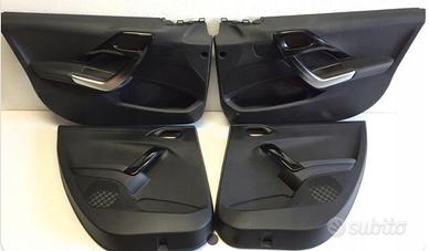 Pannelli interni peugeot 208