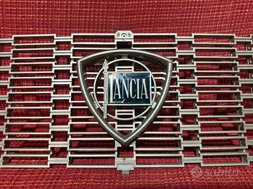 Griglia radiatore Lancia Beta coupe