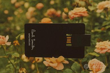 🔥 Chiavetta USB 2GB Paul Smith – Design Carta di