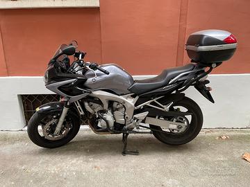 Yamaha FZ600 Fazer