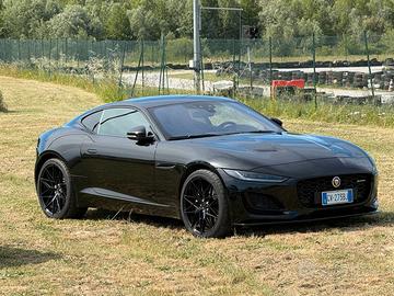 JAGUAR F TYPE