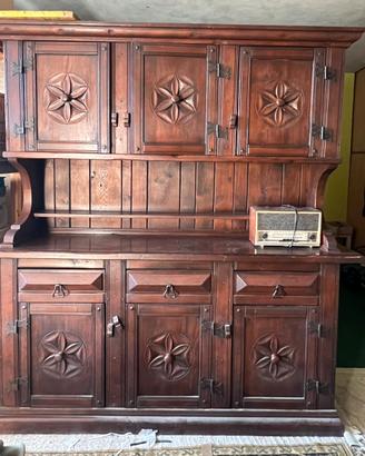 Mobile Antiquariato Credenza