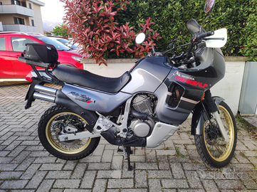 Transalp 600