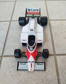 McLaren MP4/2B modellino scala 1/24