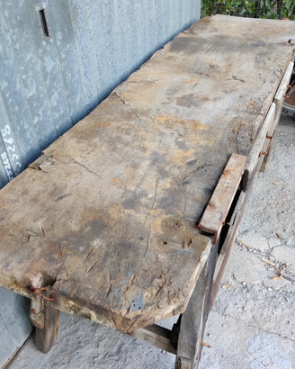 Antico tavolo da falegname in asse unica