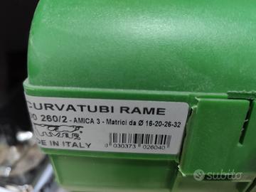 Piegatubi Amica 3