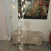 Piantana in ferro shabby