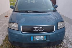 auto audi a2