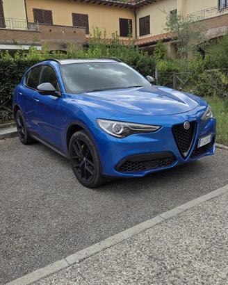 Stelvio 280cv 