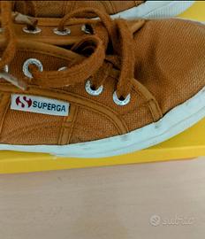 Scarpe Superga 