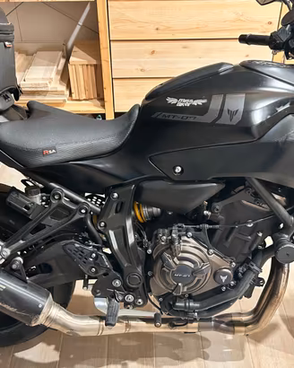 Yamaha MT-07 2017 ABS: dotazione tecnica TOP!