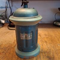 Antico macinino da caffè