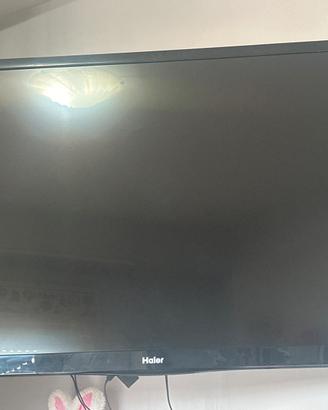 TV 42" Haier - Perfetta per Fire Stick / Smart TV