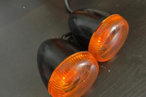 Frecce originali Harley Davidson 883