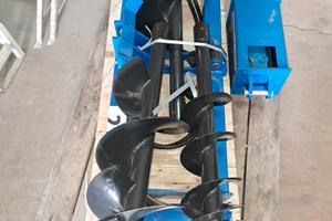 trivella per bob cat o escavatore 